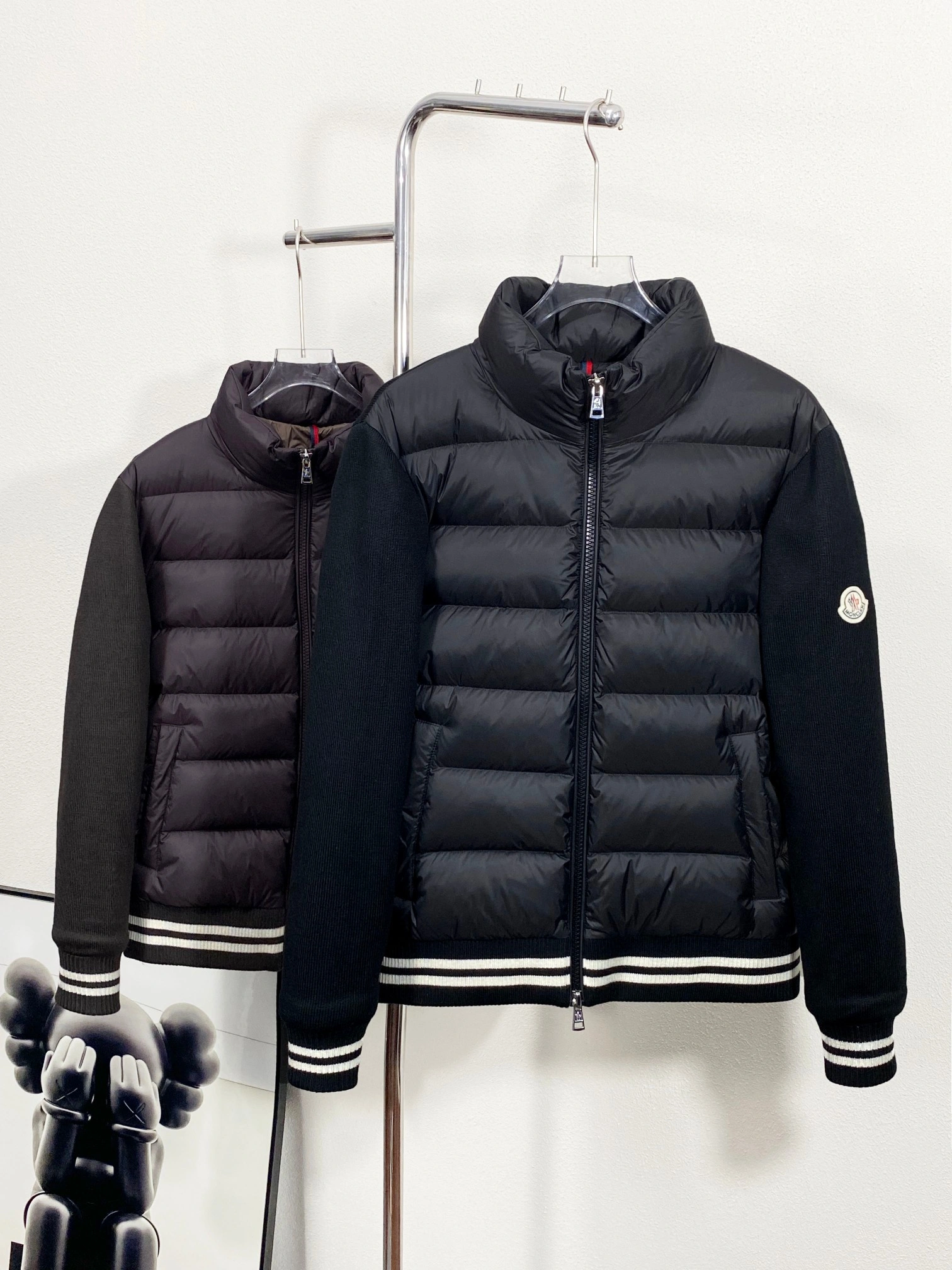 Effortless Moncler Down Jackets 145297