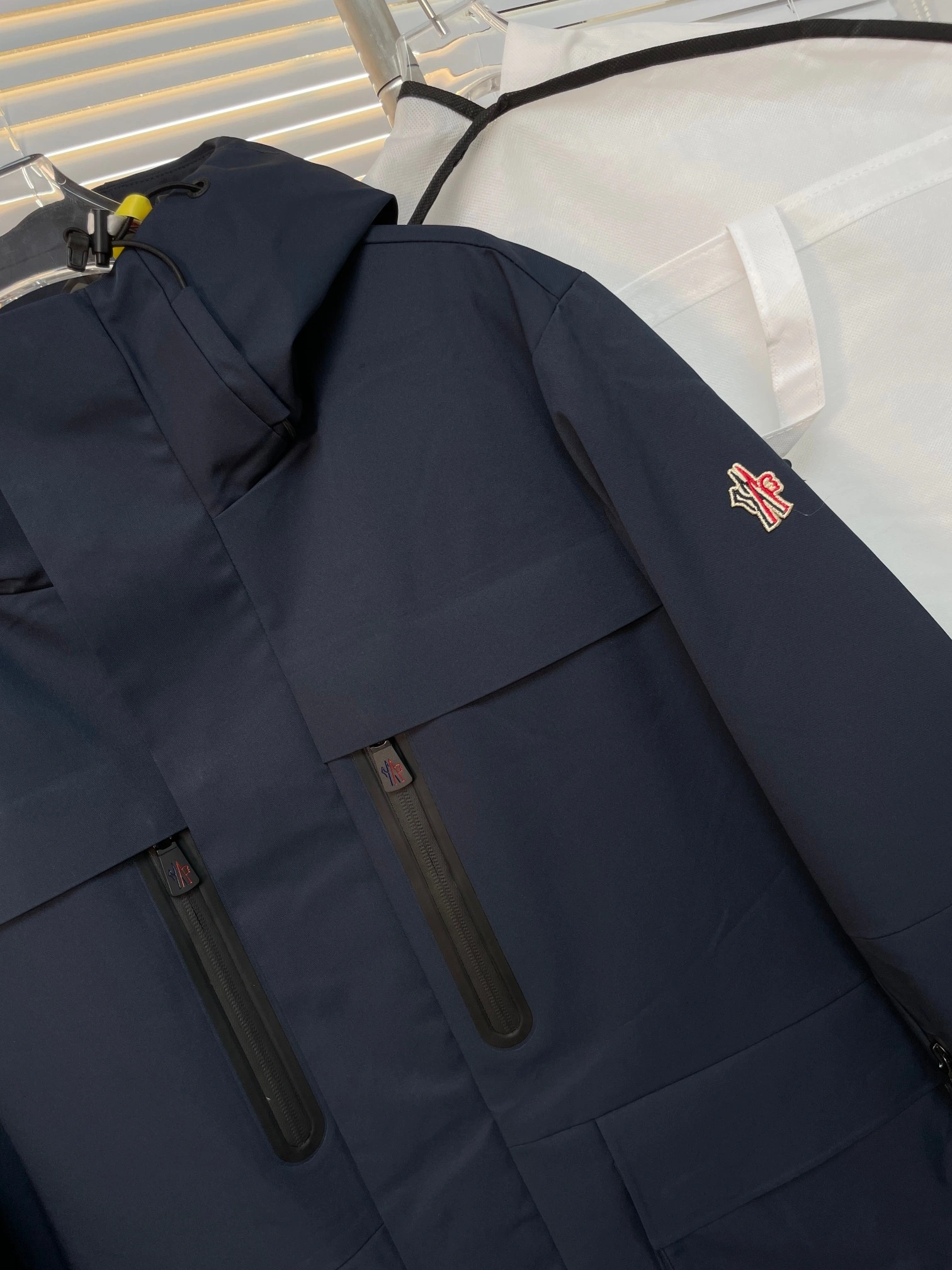 Affordable Moncler Down Jackets 145287