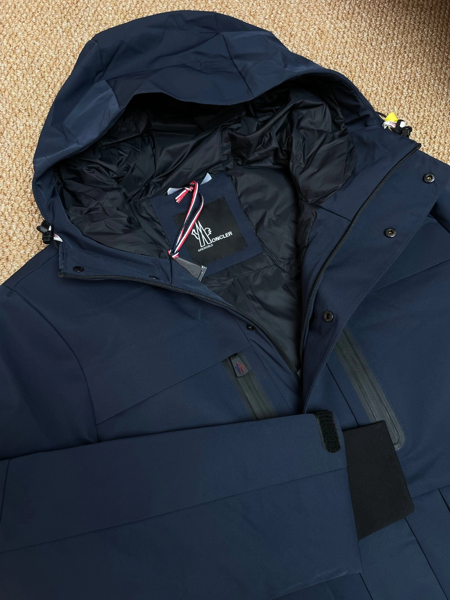 Affordable Moncler Down Jackets 145287
