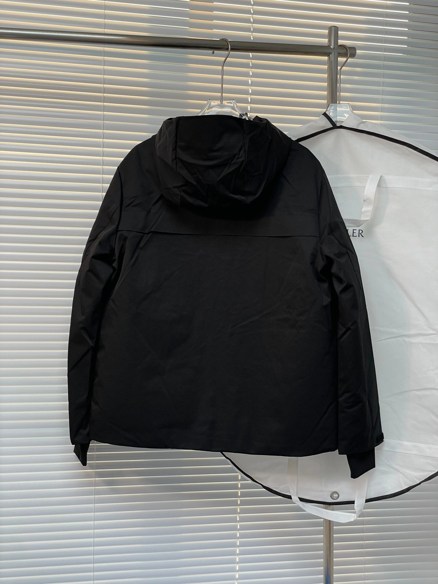 Thermal Moncler Down Jackets 145280