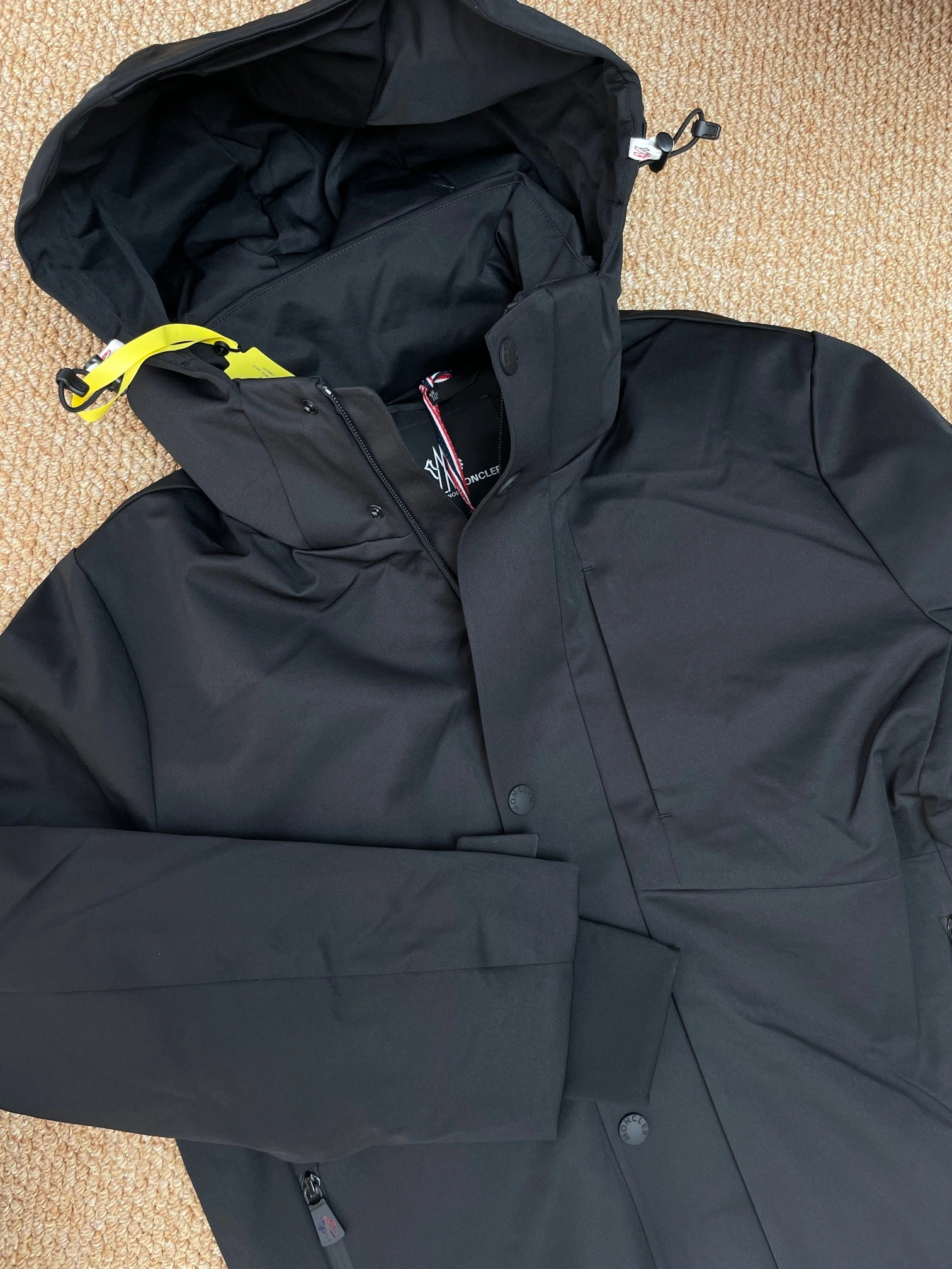 Bold Moncler Down Jackets 145278
