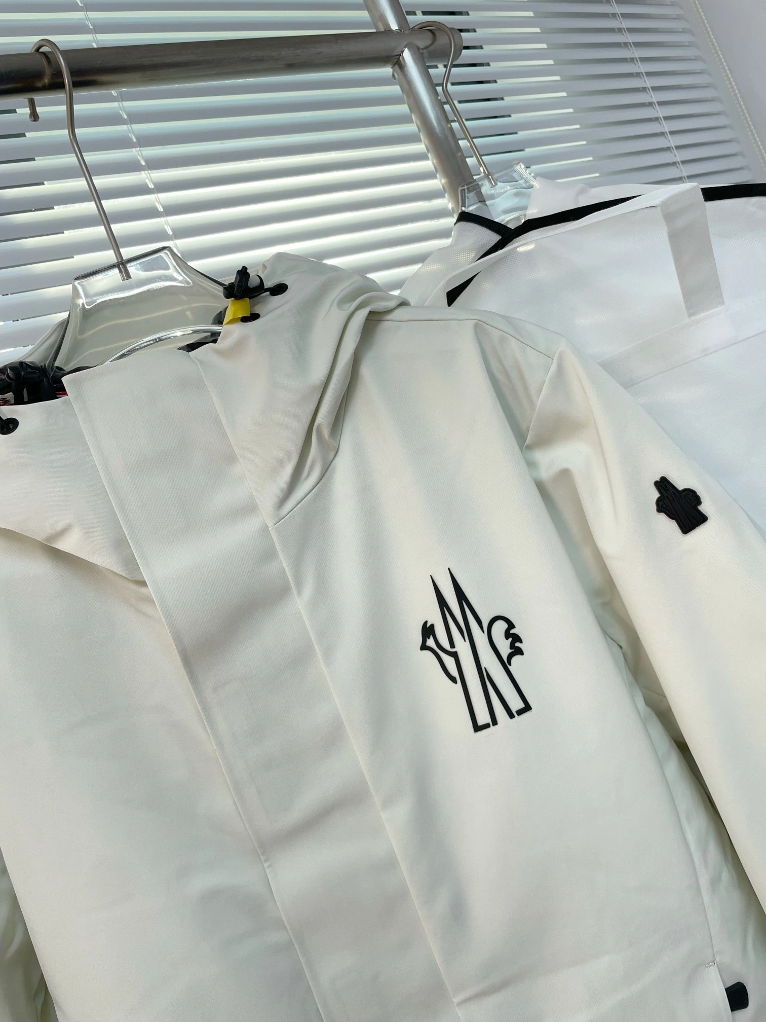 Soft Moncler Down Jackets 145292
