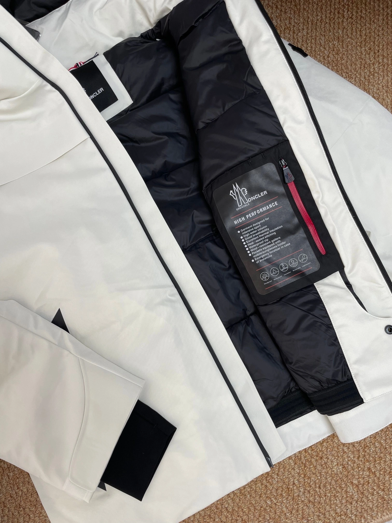 Moncler Down Jackets Comfortable 145288