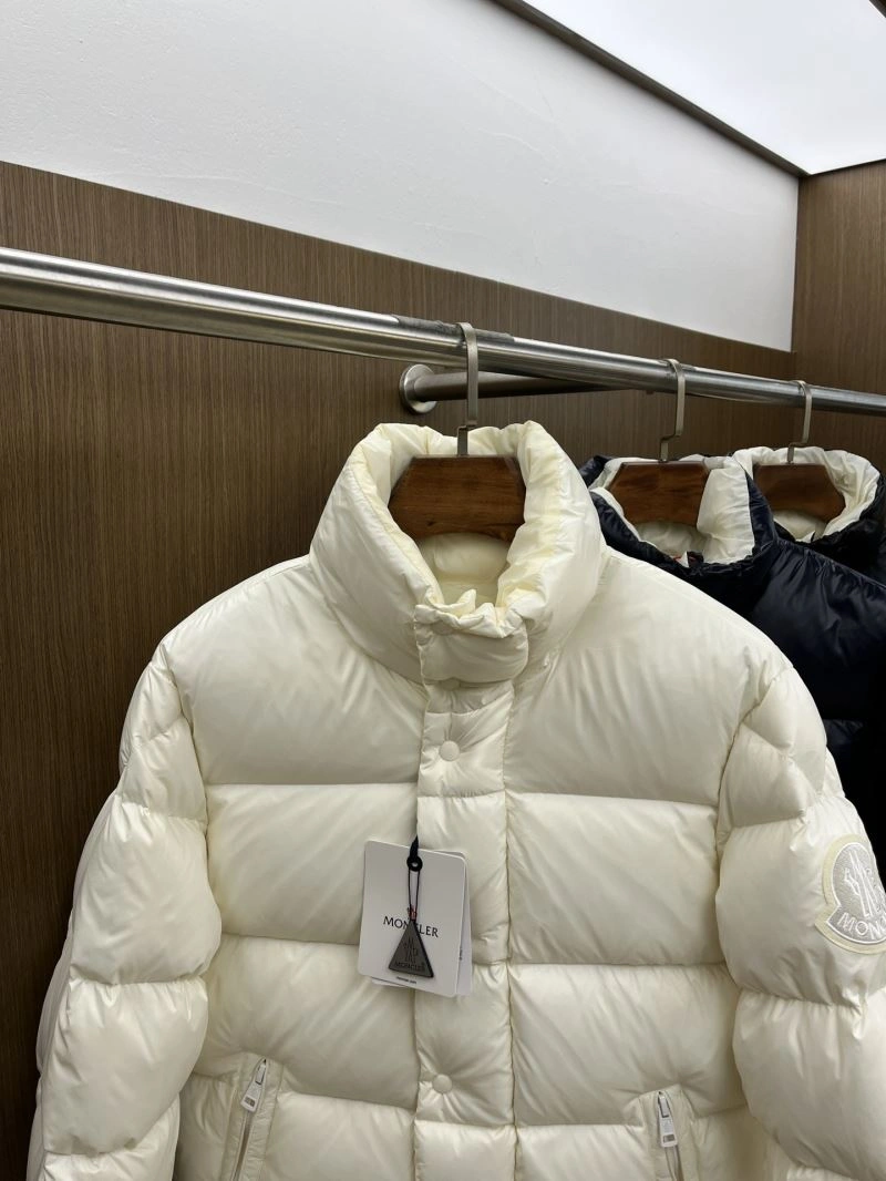 Elegant Moncler Down Jackets 144428