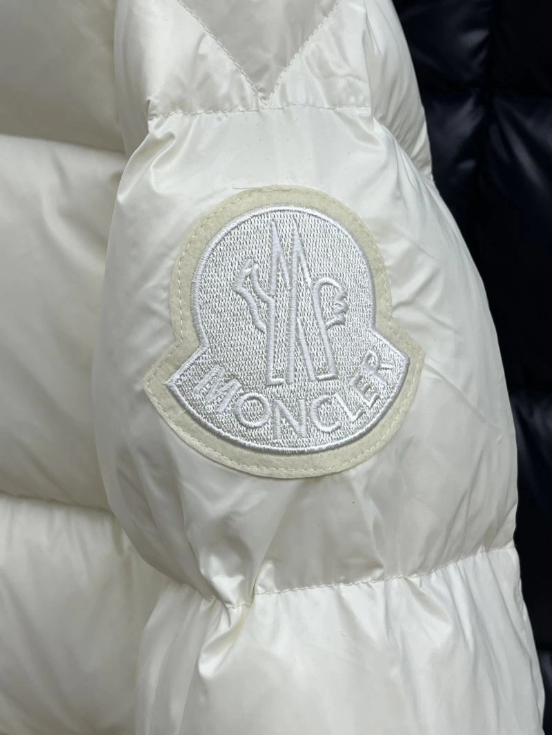 Elegant Moncler Down Jackets 144428
