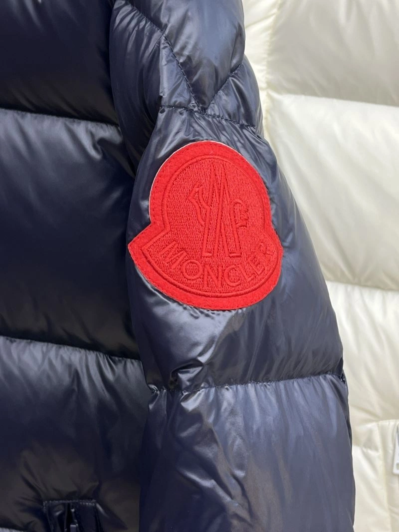 Durable Moncler Down Jackets 144429
