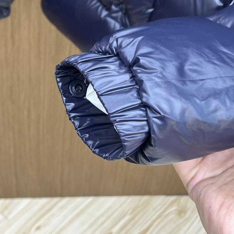 Durable Moncler Down Jackets 144429