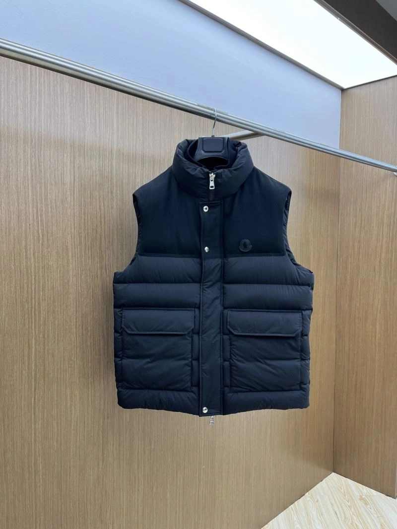 Sustainable Moncler Down Jackets 144432
