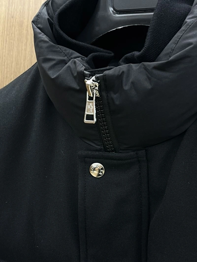 Sustainable Moncler Down Jackets 144432