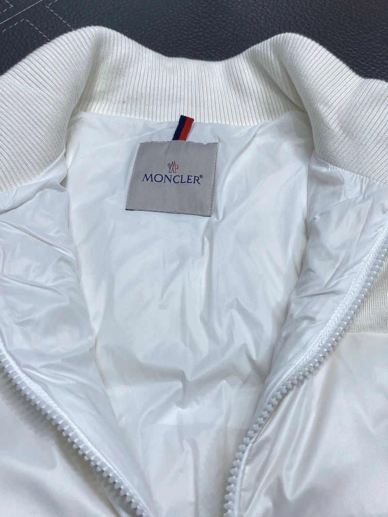 Unisex Moncler Down Jackets 144452