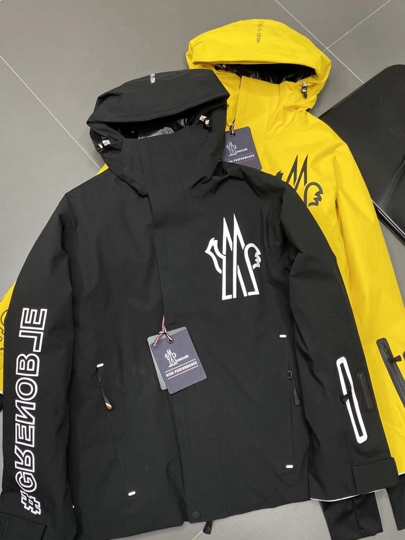 Moncler Down Jackets Comfortable 144421
