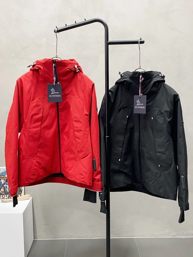 Comfortable Moncler Down Jackets 144419