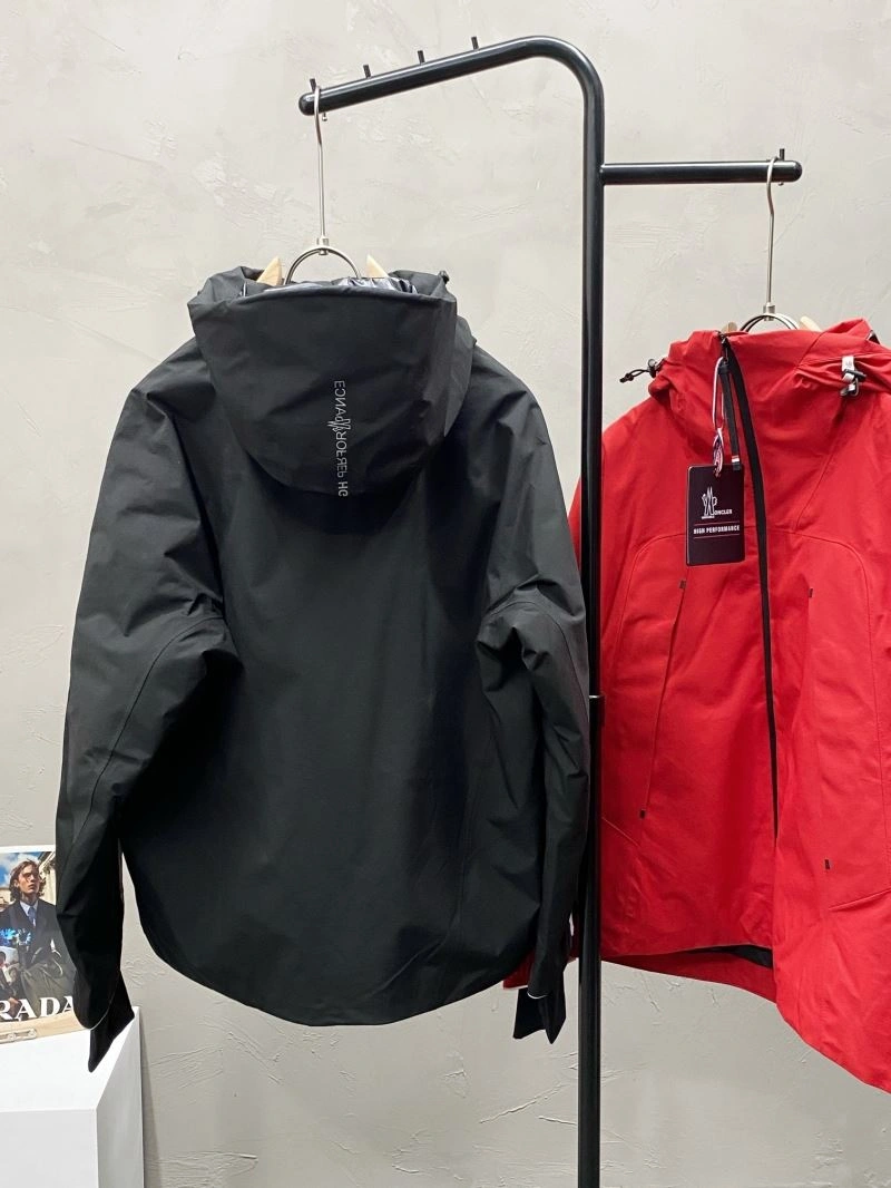 Comfortable Moncler Down Jackets 144419