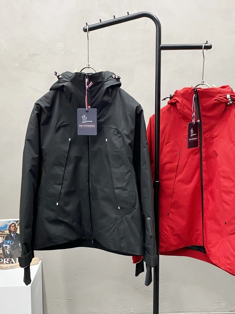 Comfortable Moncler Down Jackets 144419