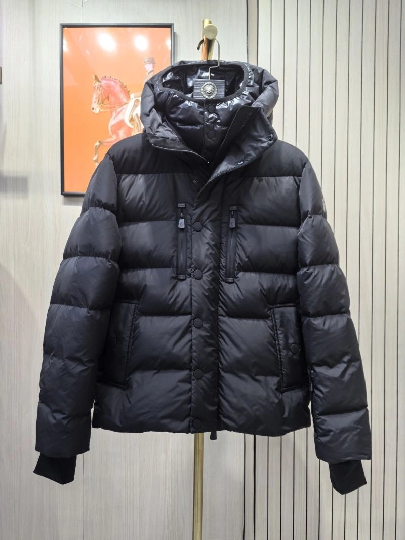 FreshLook Moncler Down Jackets 144423