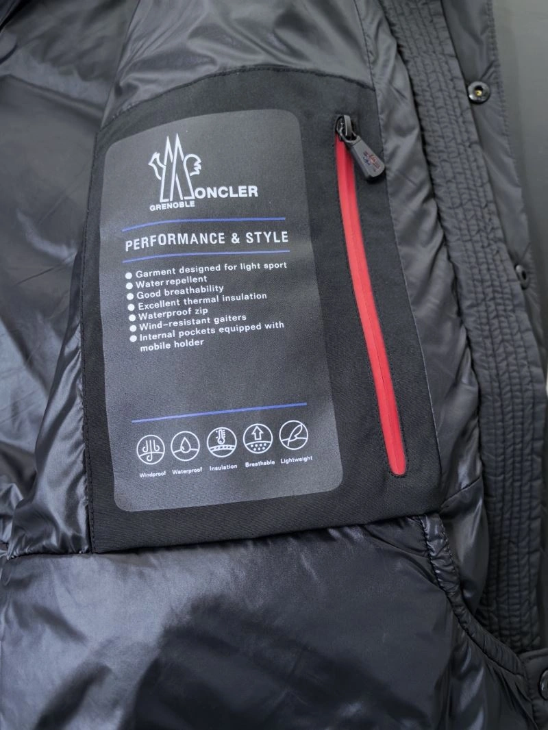 FreshLook Moncler Down Jackets 144423