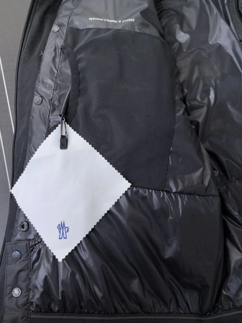 FreshLook Moncler Down Jackets 144423