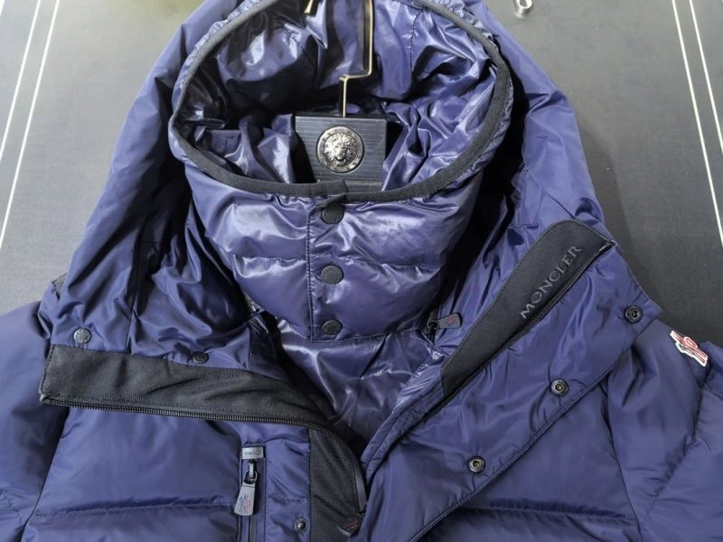 Moncler Down Jackets UrbanStyle 144417