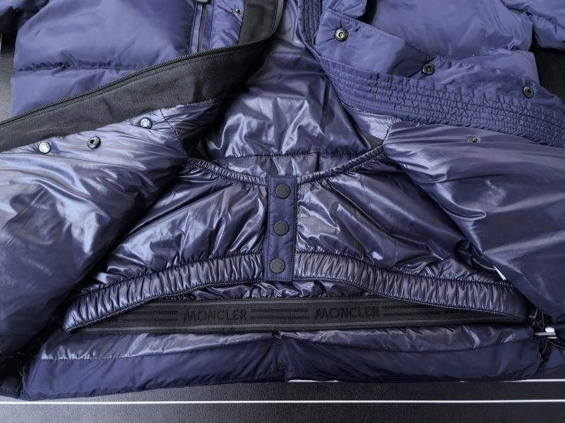 Moncler Down Jackets UrbanStyle 144417