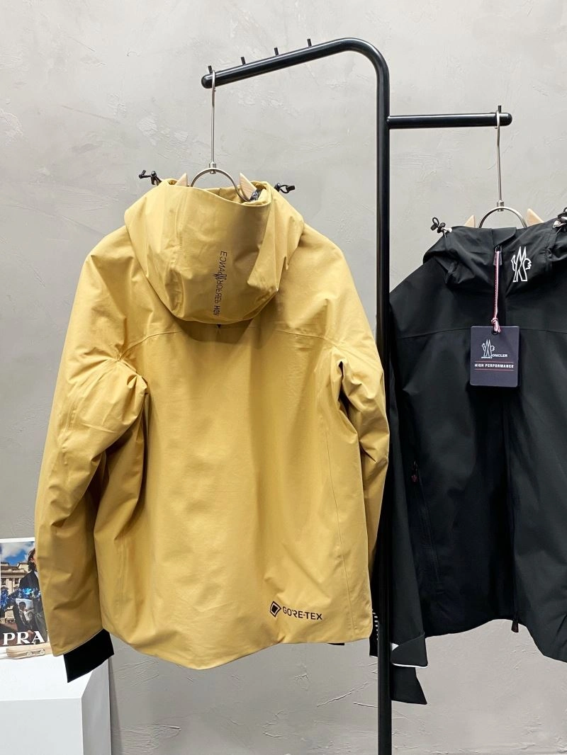ZipUp Moncler Down Jackets 144418