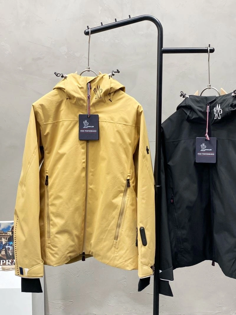 ZipUp Moncler Down Jackets 144418