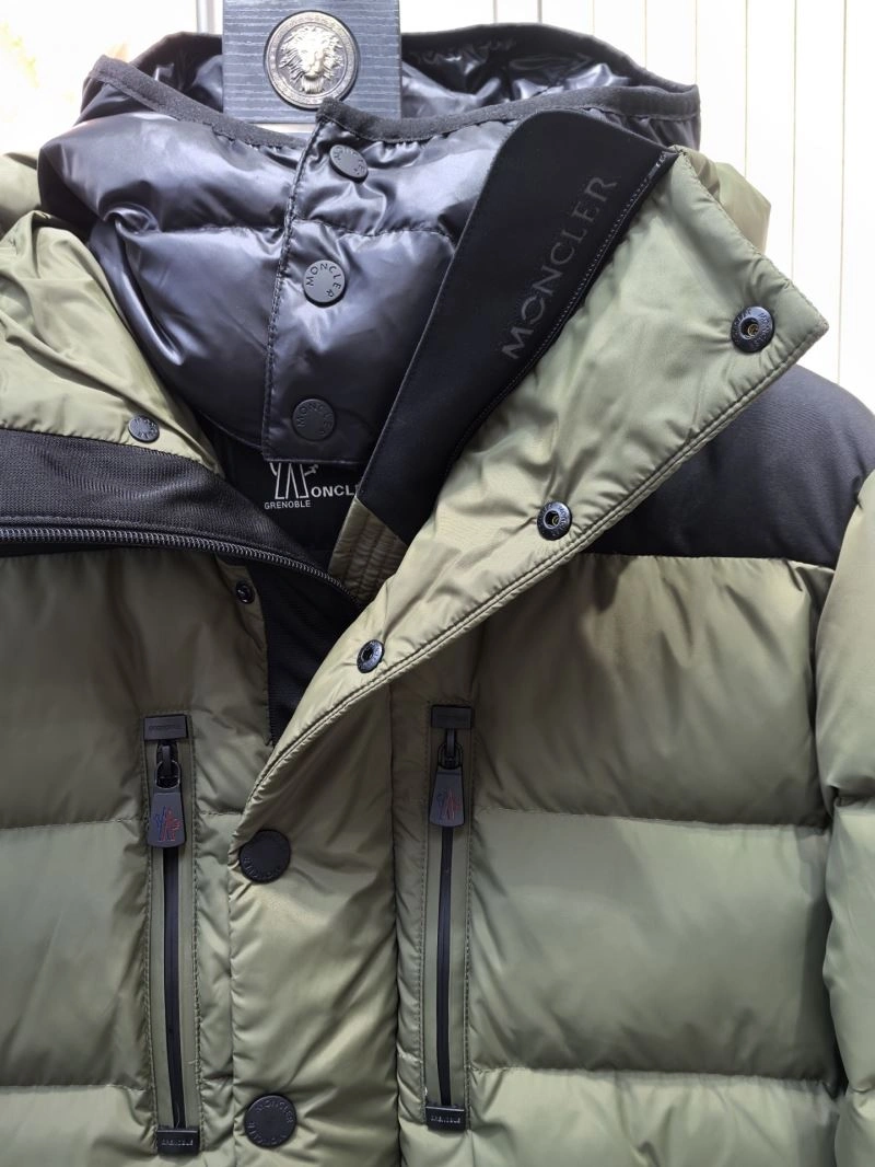 Moncler Down Jackets Flexible 144416