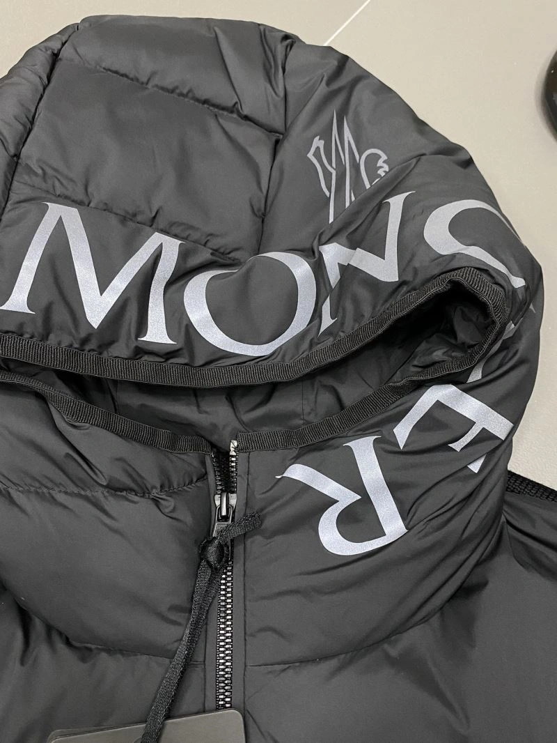 Moncler Down Jackets EasyCare 144413