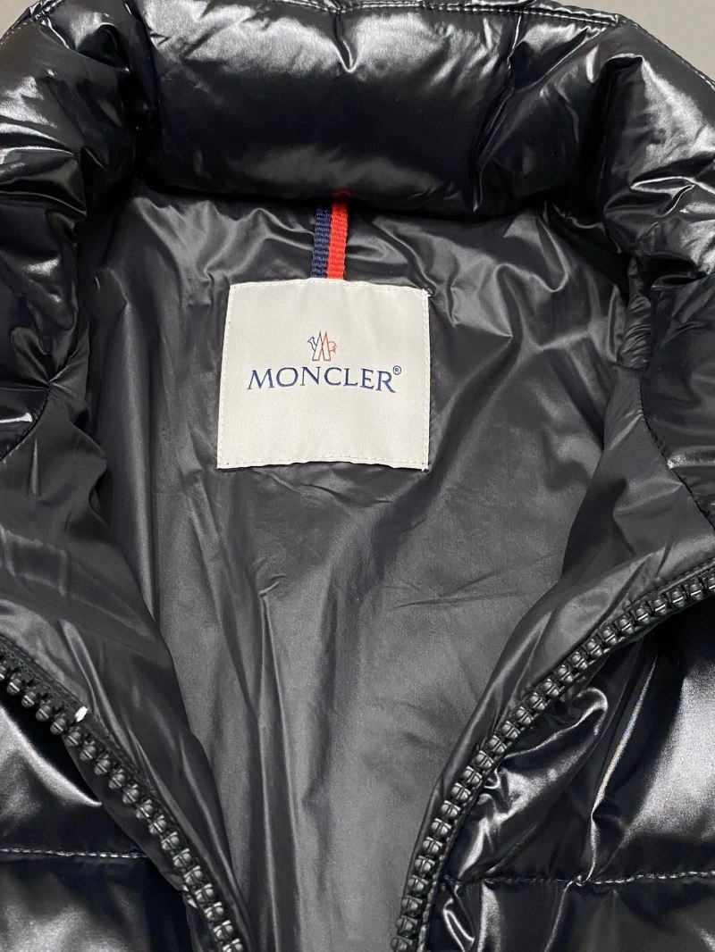 DailyWear Moncler Down Jackets 144391