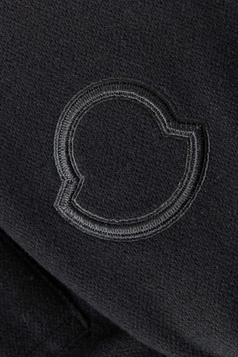 Durable Moncler Down Jackets 144402