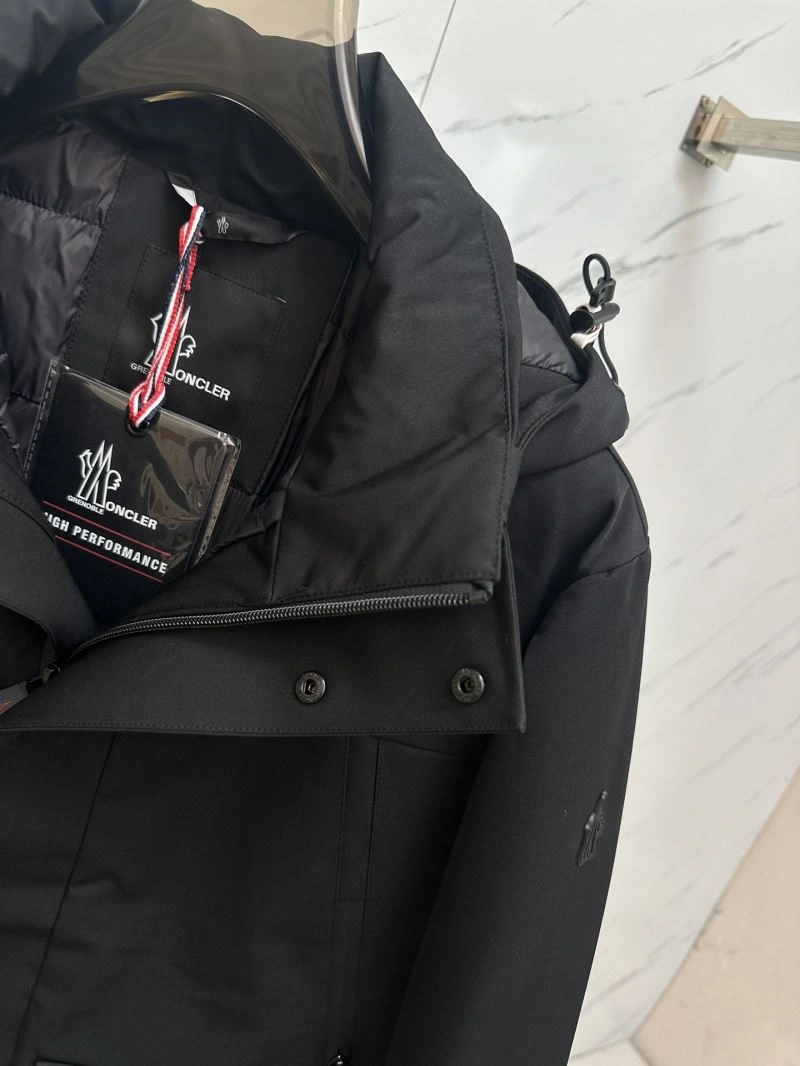 OdorResistant Moncler Down Jackets 144404