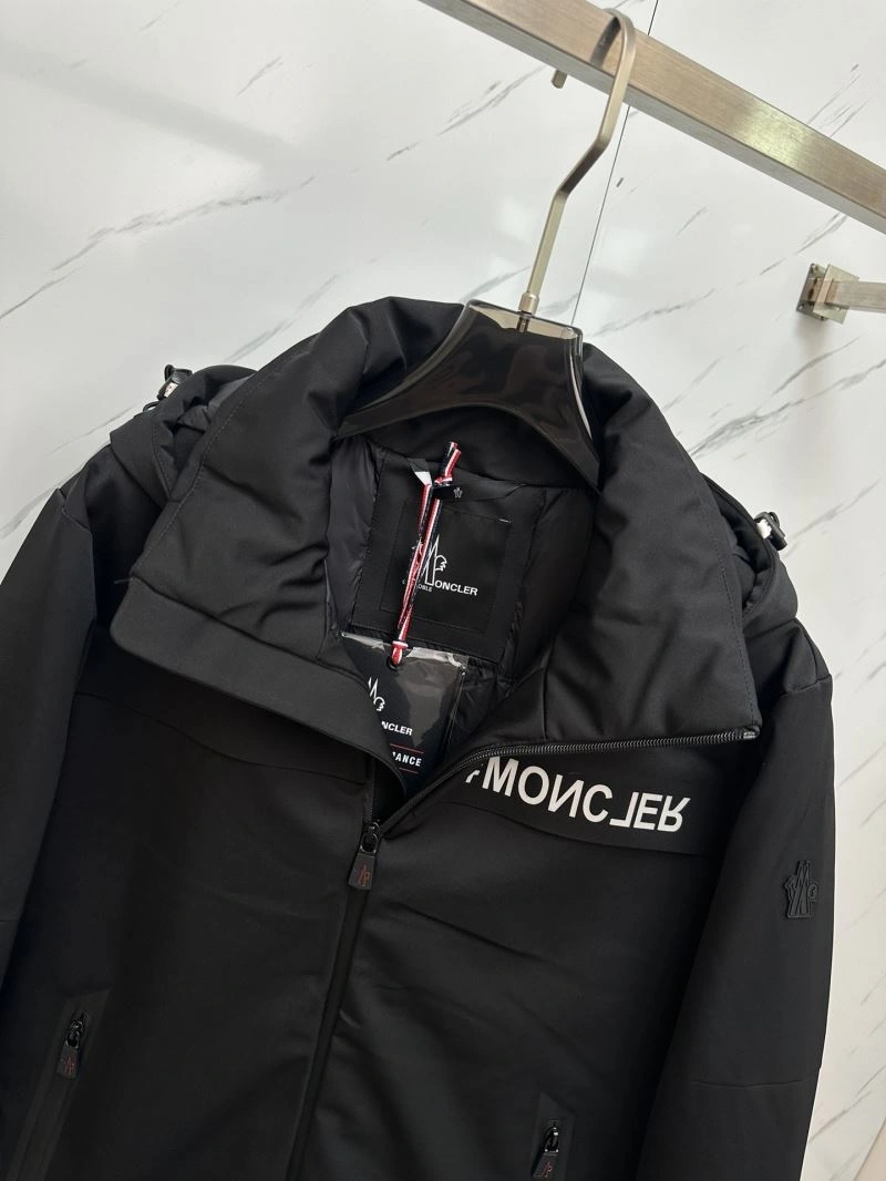Moncler Down Jackets Minimalist 144410