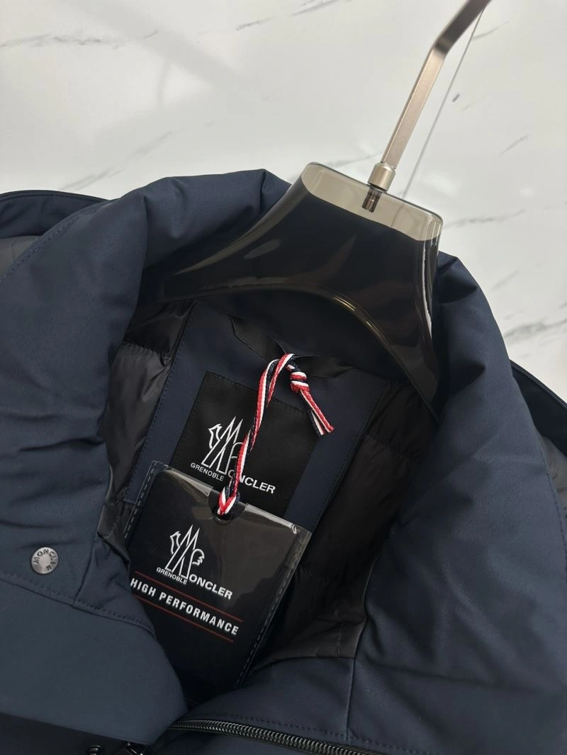 Functional Moncler Down Jackets 144396