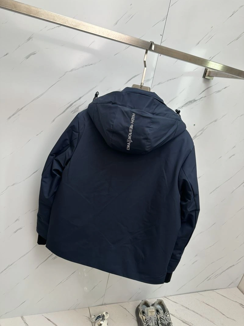 Functional Moncler Down Jackets 144396