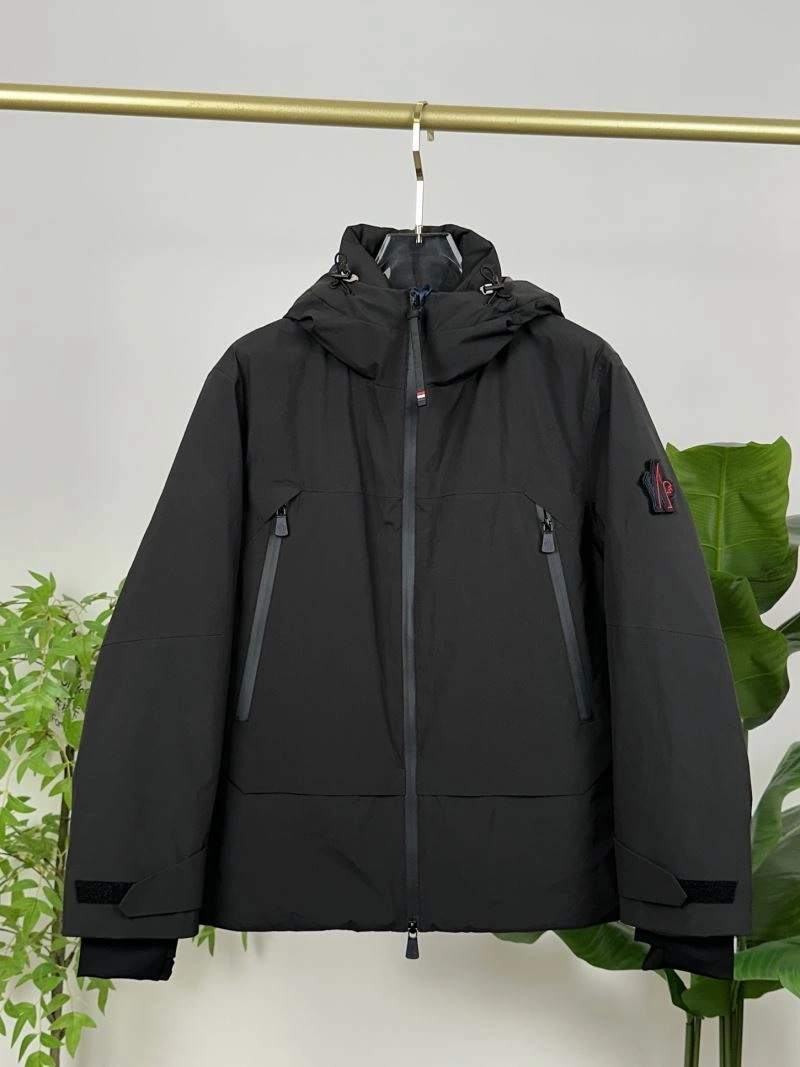 Moncler Down Jackets Tailored 144382