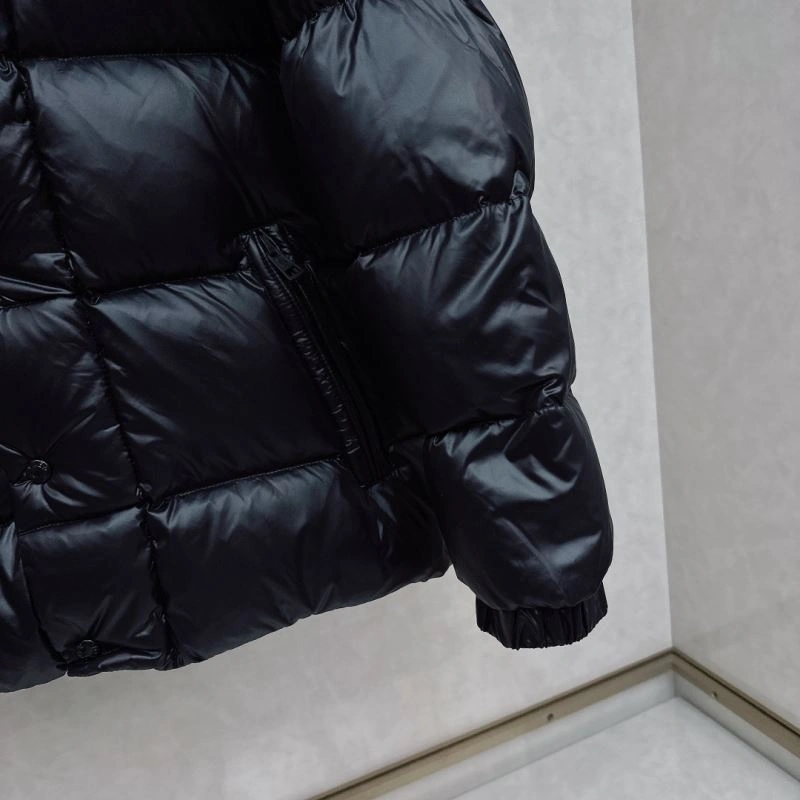 Moncler Down Jackets Youthful 144392