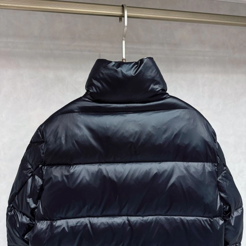 Moncler Down Jackets Youthful 144392