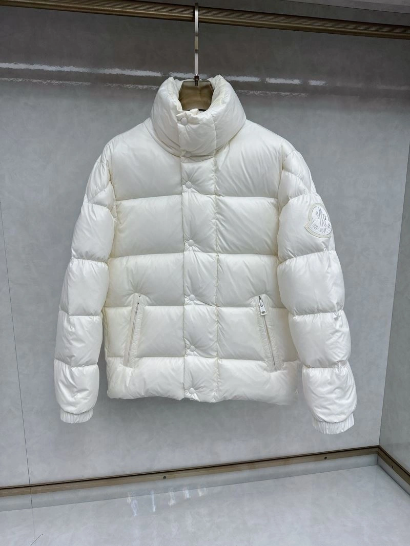 Moncler Down Jackets Popular 144401