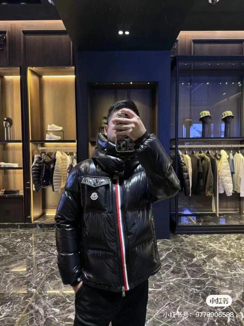 Moncler Down Jackets DailyWear 144393