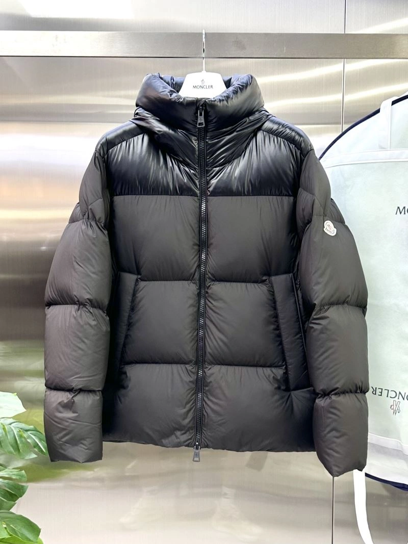 Chic Moncler Down Jackets 144379