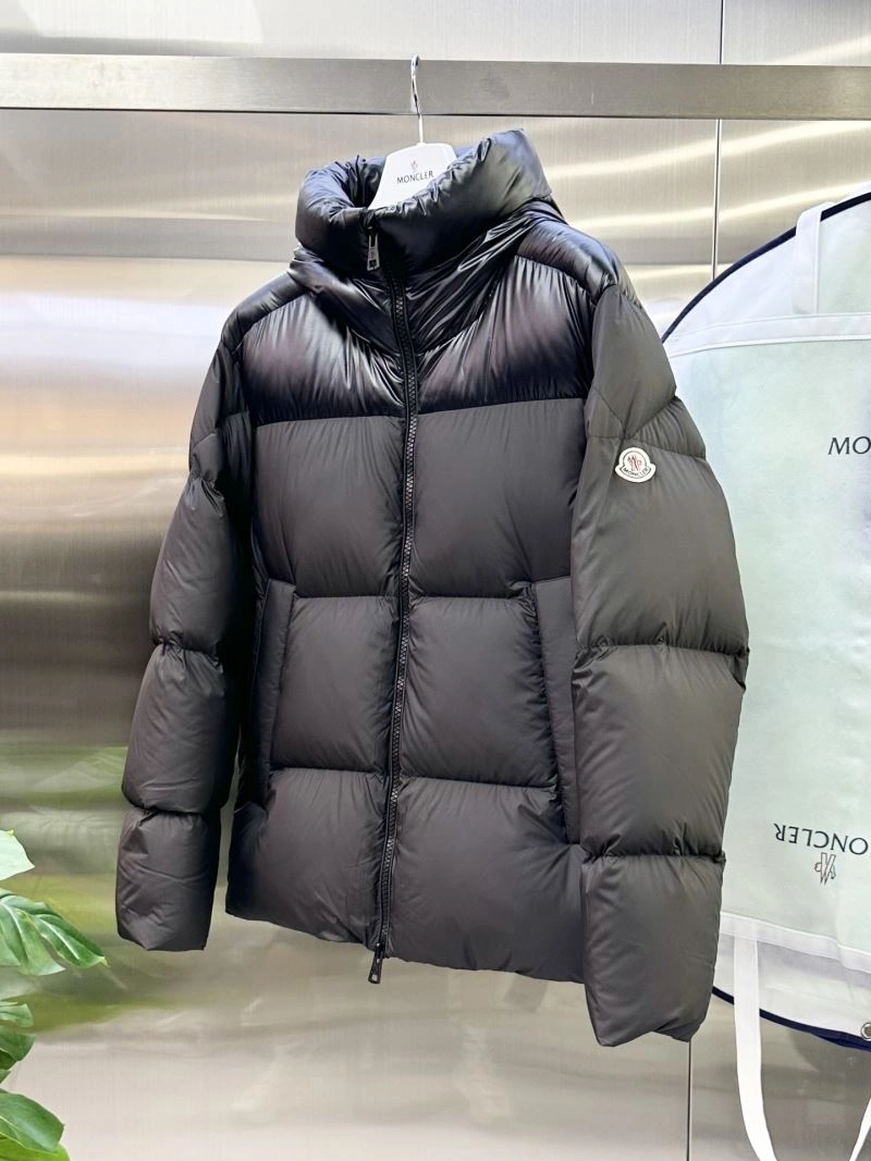 Chic Moncler Down Jackets 144379