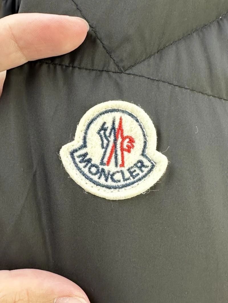 Chic Moncler Down Jackets 144379