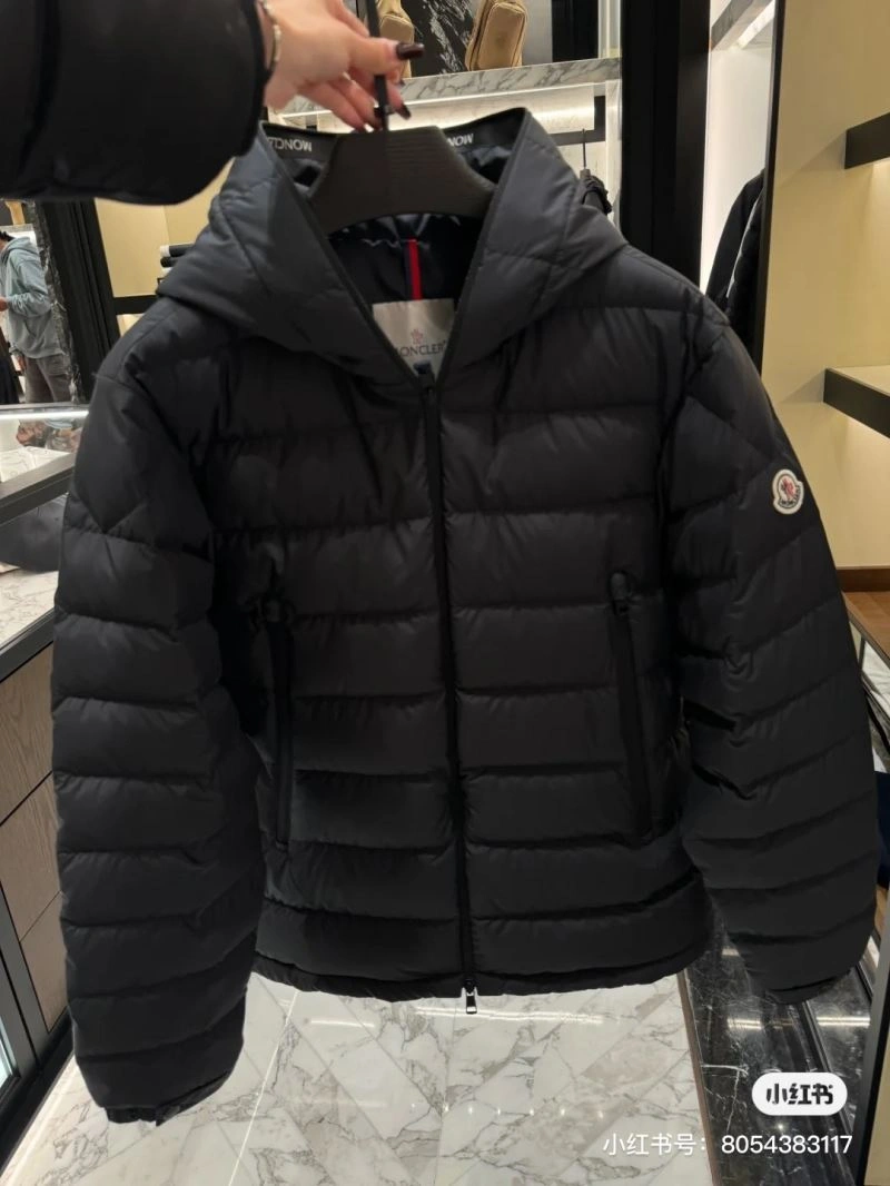 Refined Moncler Down Jackets 144398