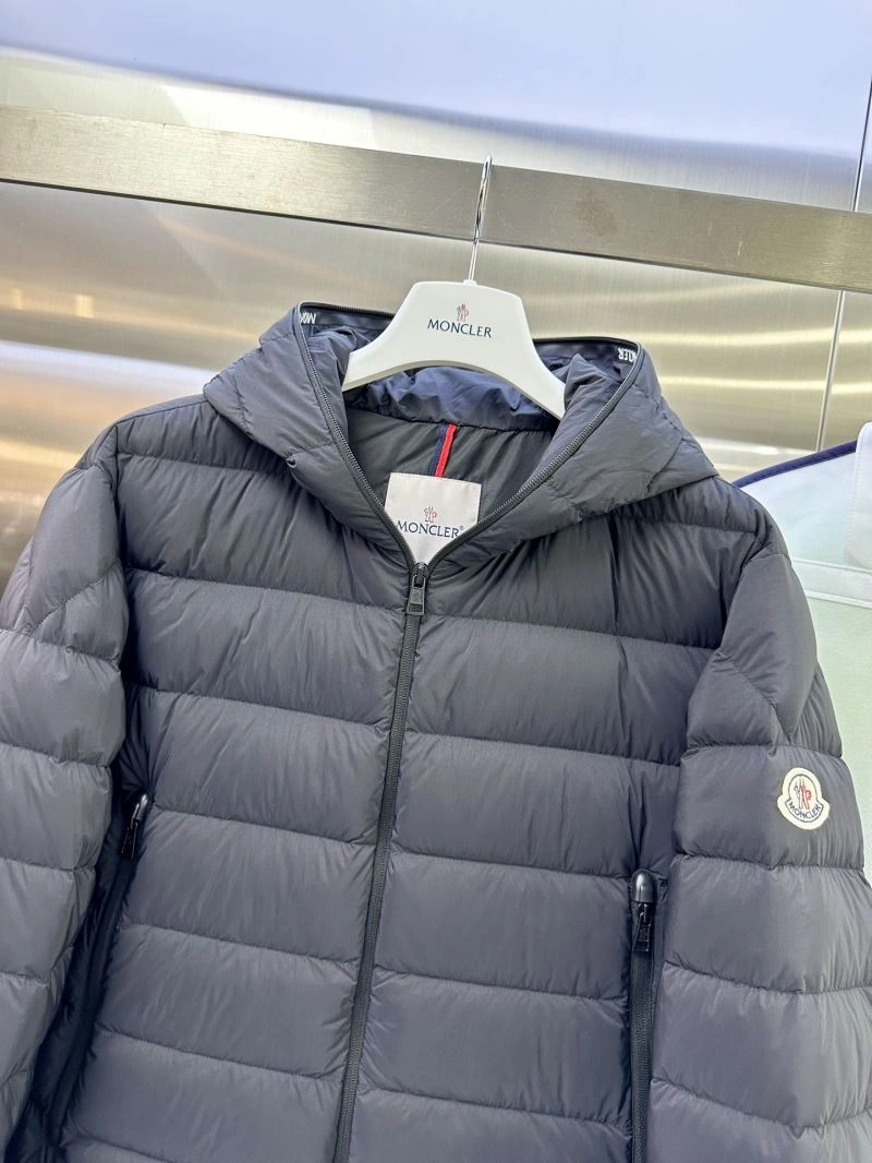 Refined Moncler Down Jackets 144398