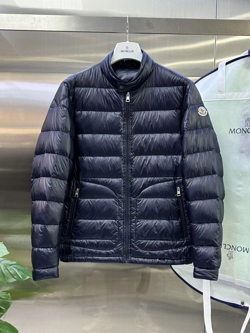Moncler Down Jackets OnTrend 144380