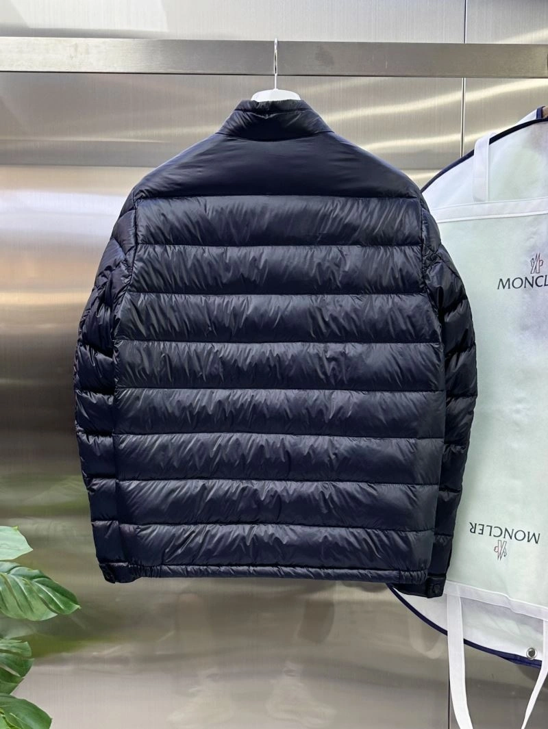 Moncler Down Jackets OnTrend 144380