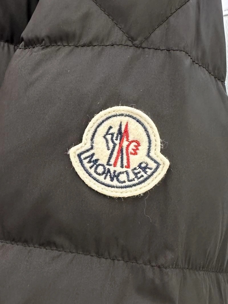 Moncler Down Jackets Refined 144375