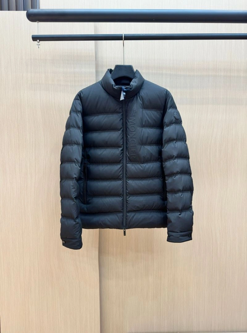 Moncler Down Jackets Cozy 144374