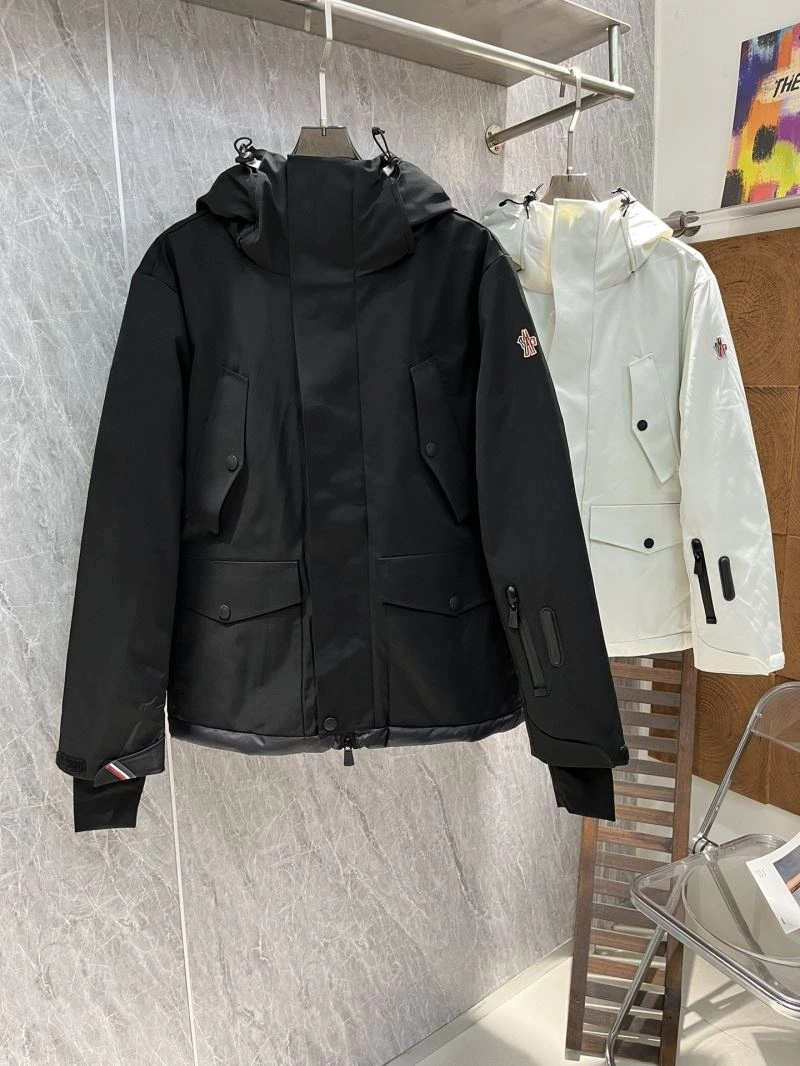 Practical Moncler Down Jackets 144372