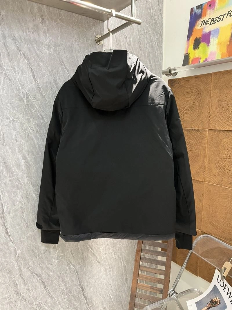 Practical Moncler Down Jackets 144372