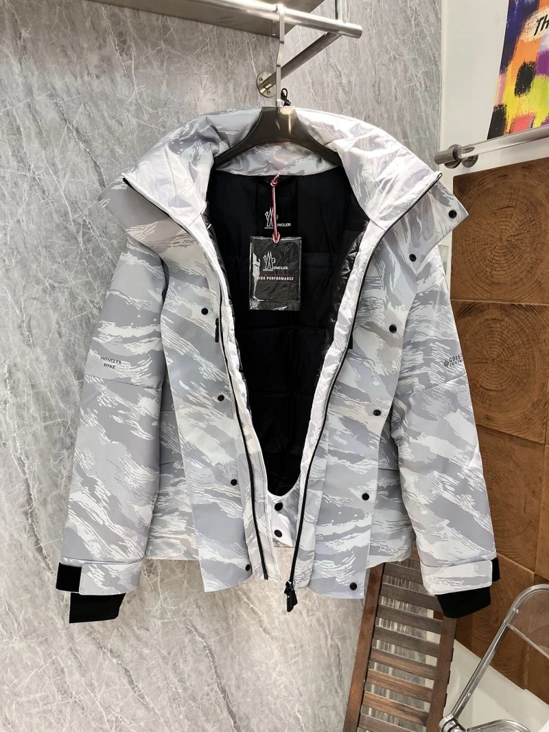 Moncler Down Jackets Bold 144371